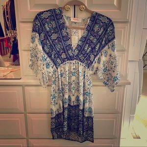 CLOSET CLEAROUT ⚡️ V Neck Tunic